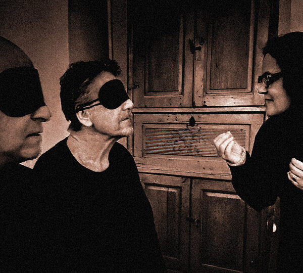 18/3 Mörkerberättande